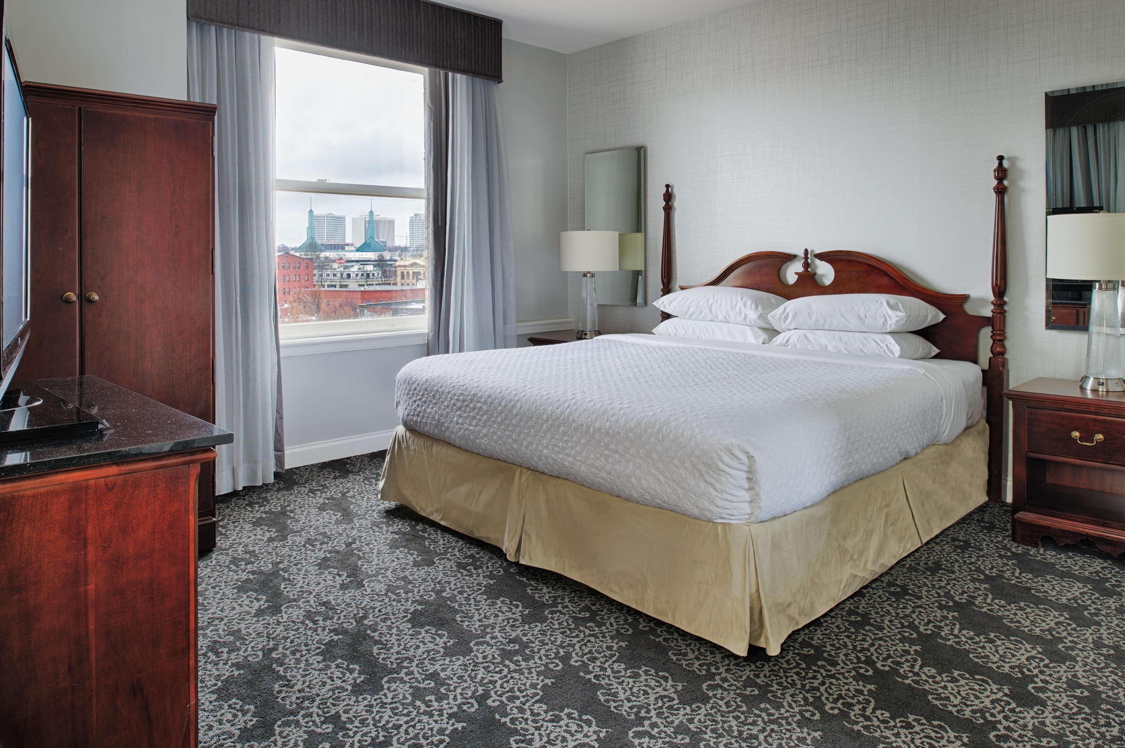 Embassy Suites By Hilton Portland Downtown Екстер'єр фото