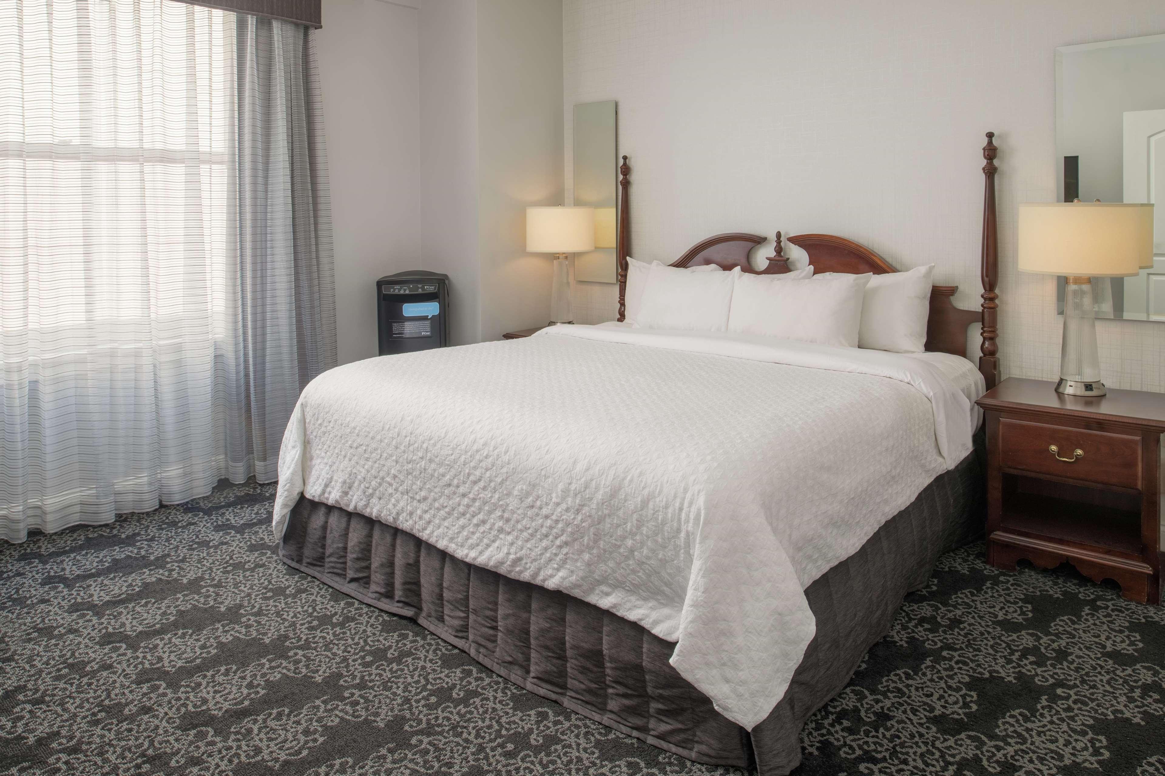 Embassy Suites By Hilton Portland Downtown Екстер'єр фото
