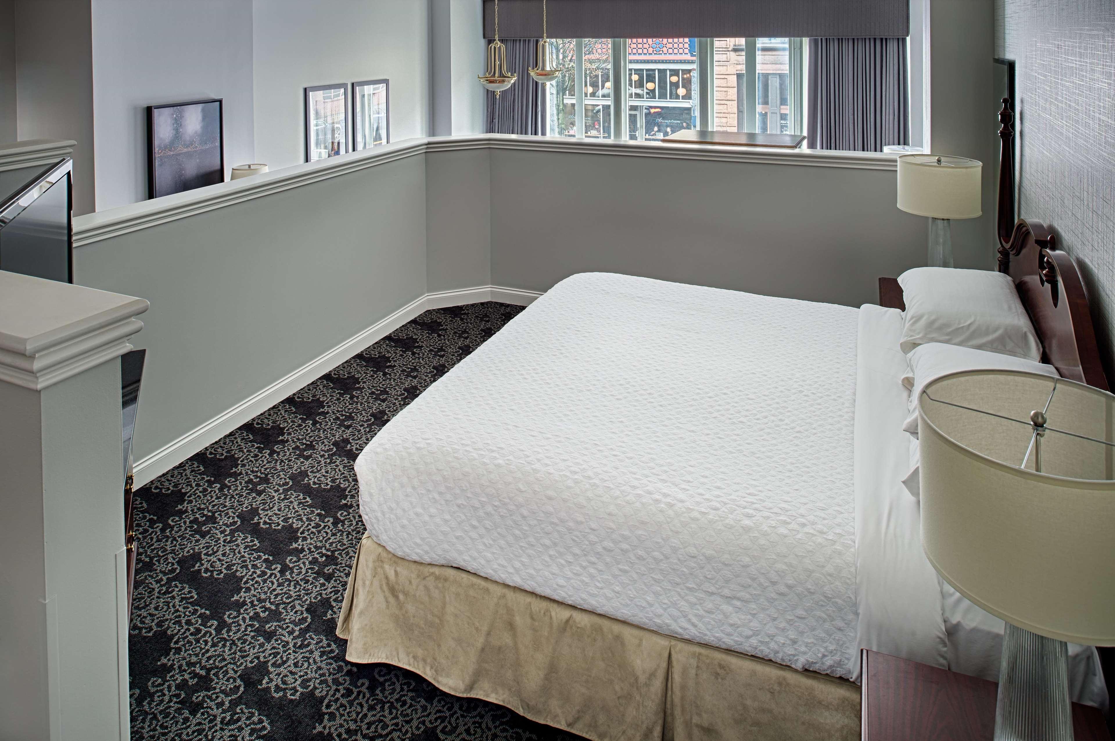 Embassy Suites By Hilton Portland Downtown Екстер'єр фото