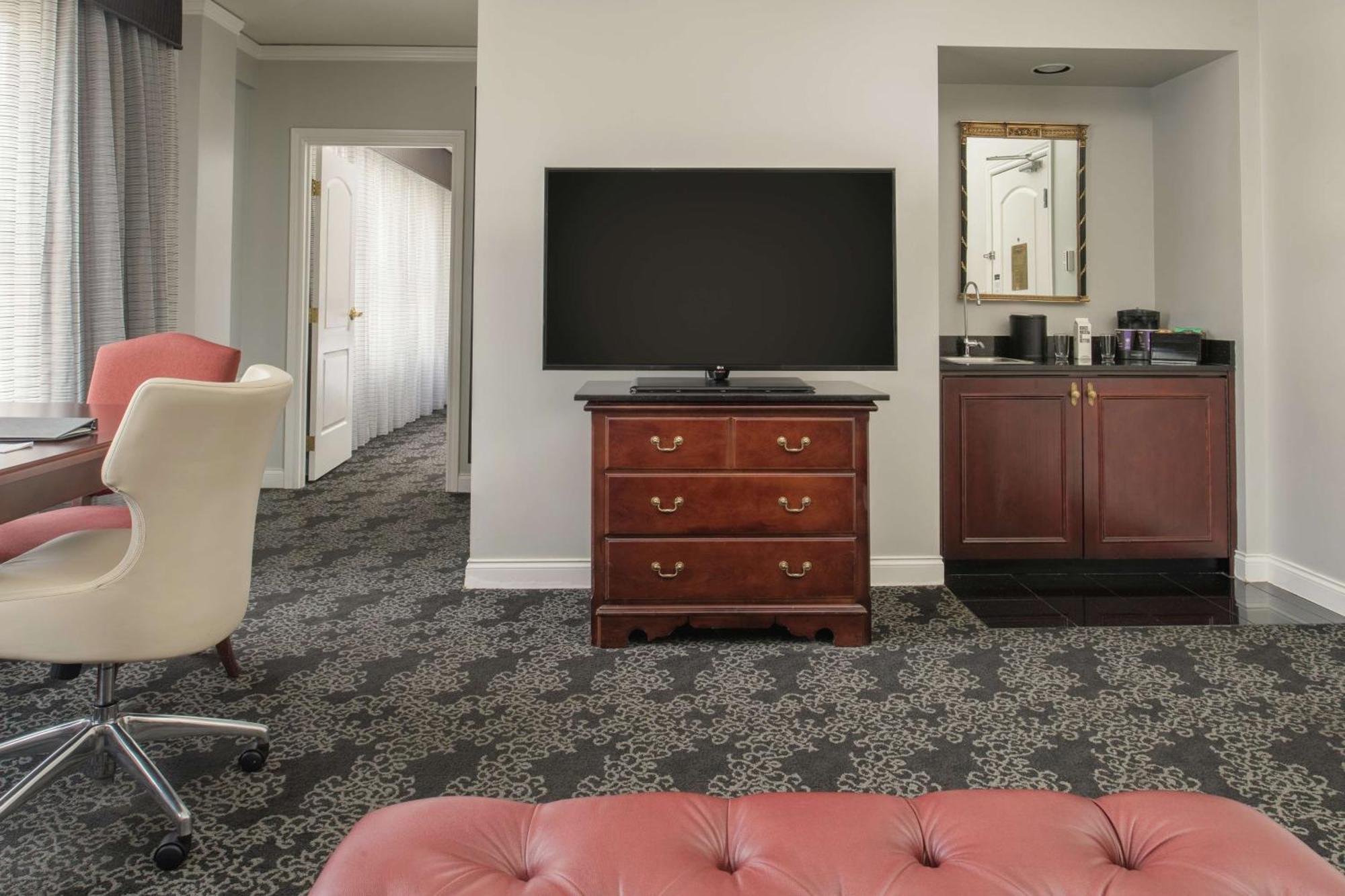 Embassy Suites By Hilton Portland Downtown Екстер'єр фото